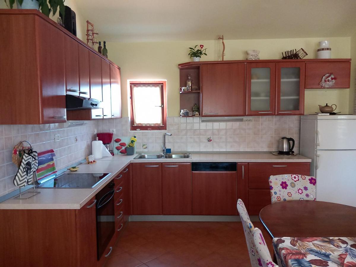 Apartment Tila In Šišan Kültér fotó