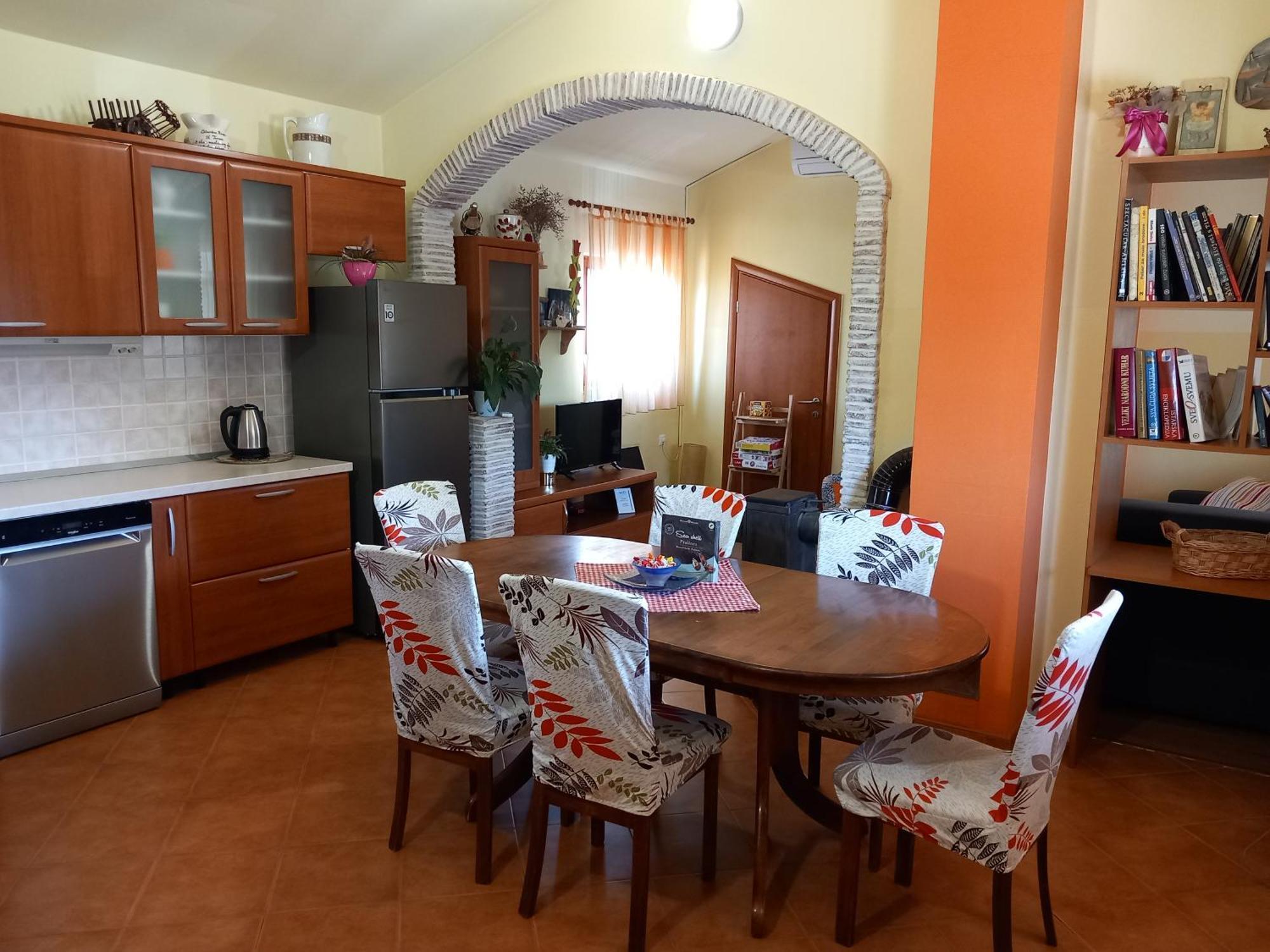 Apartment Tila In Šišan Kültér fotó