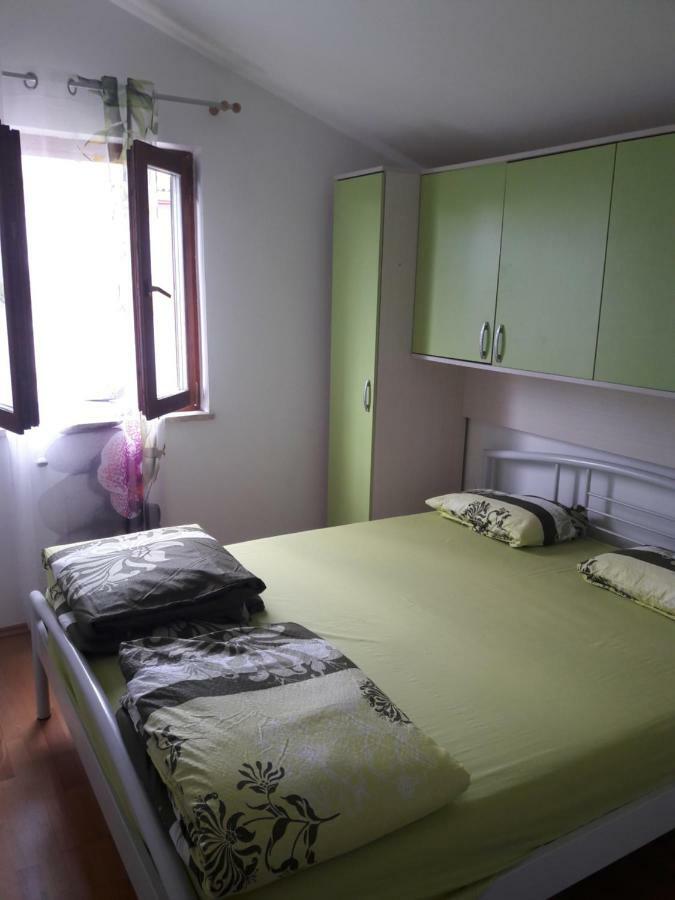 Apartment Tila In Šišan Kültér fotó